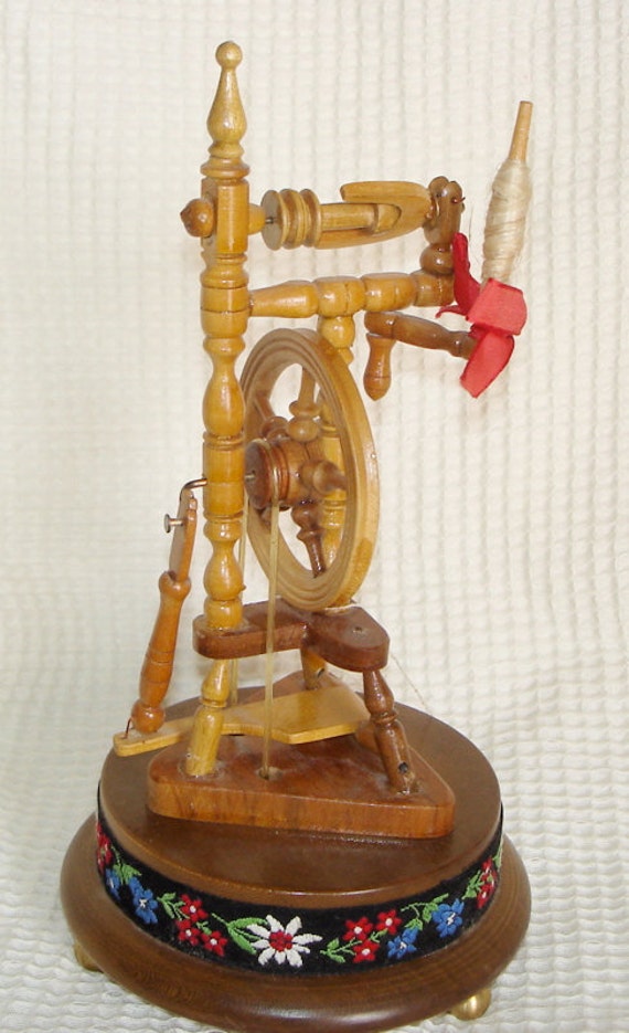 Vintage Swiss Music Spinning Wheel Music box