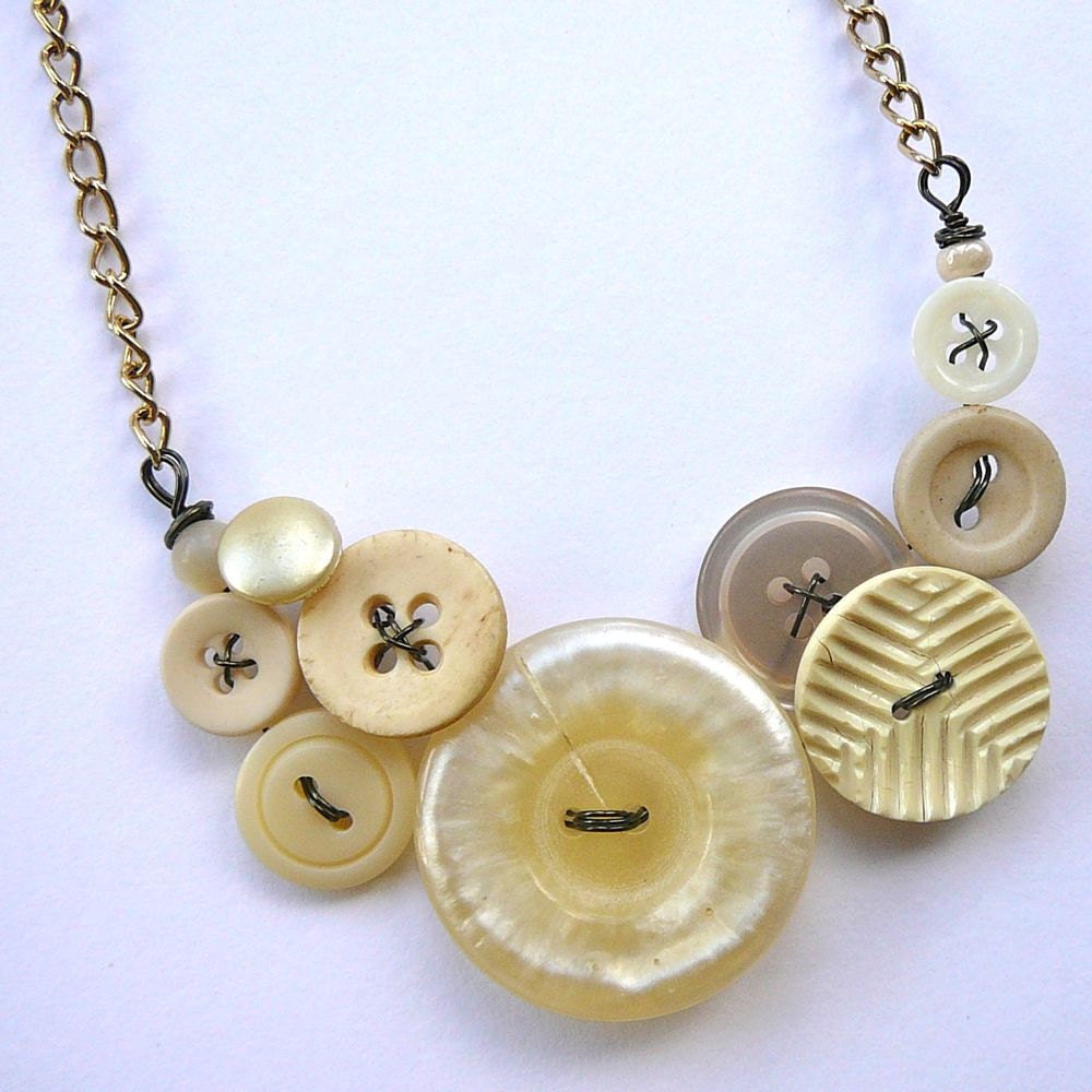 Vintage Button Statement Necklace Pearly Off-White Neutral