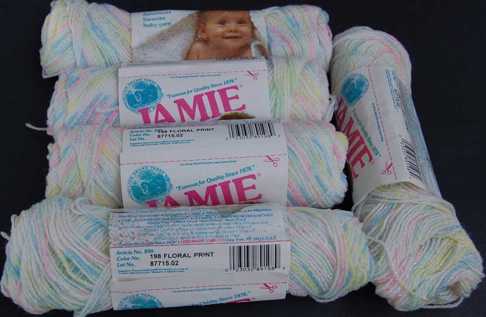 Baby Yarn Jamie Pompadour Baby Yarn 5 skeins Floral Print