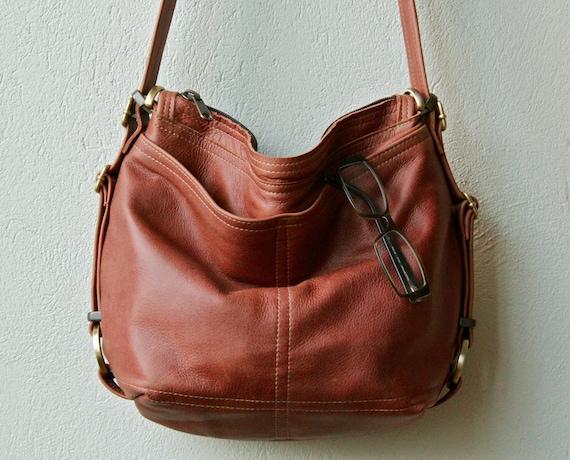 PETITE HOBO PACK with two outside pockets leather backpack