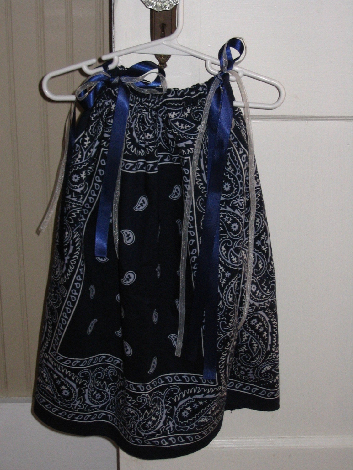 blue bandana outfit women's
