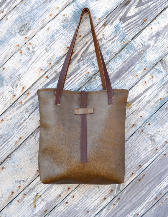 Leather Bucket Tote in Olive Green