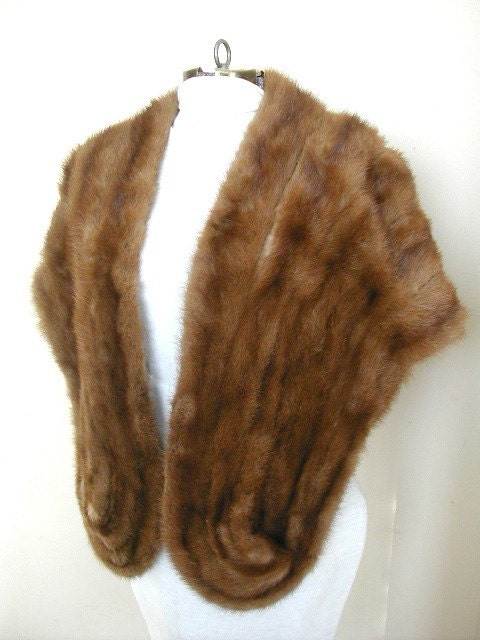 Vintage Fur Stoles And Wraps 10