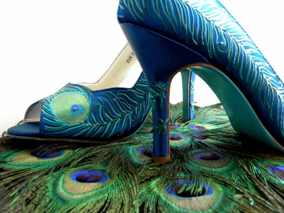 flat shoes with turquoise soles