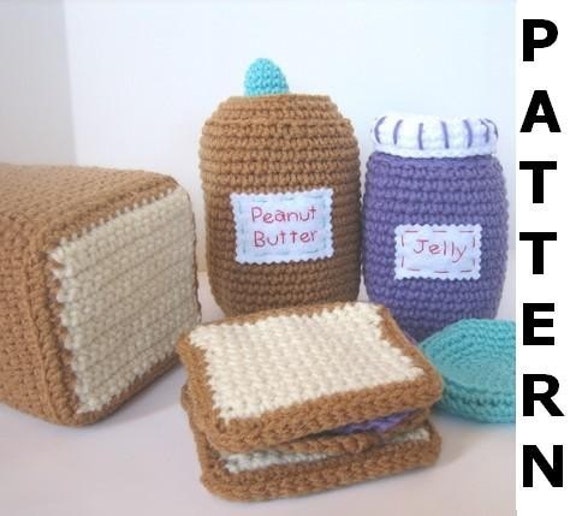 Play Food Crochet Pattern - Peanut Butter and Jelly