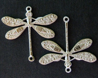 Dragonfly Connector Charms - 2 pcs - Brass Dragonfly - White Patina - Patina Queen