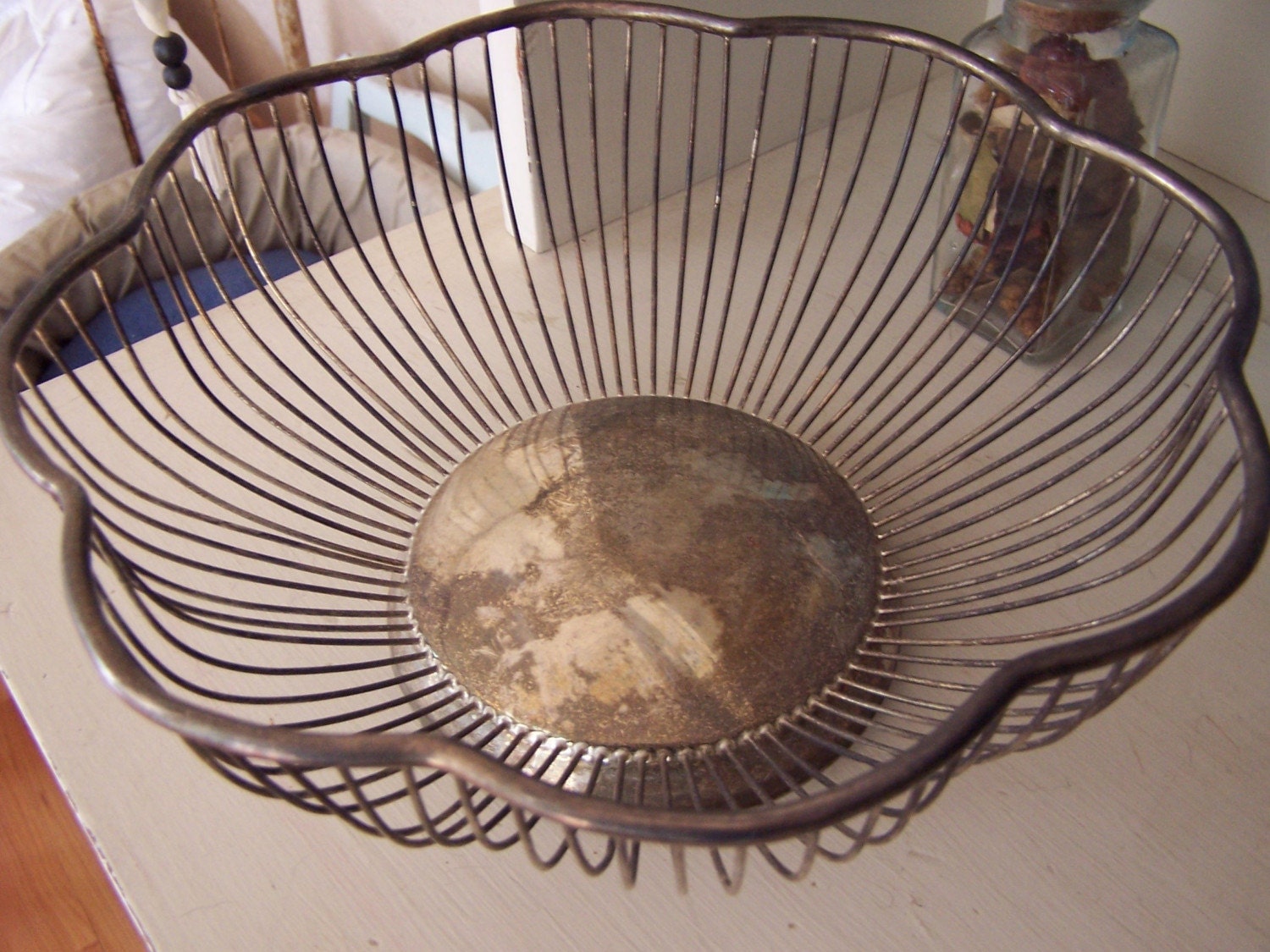 Vintage bread basket