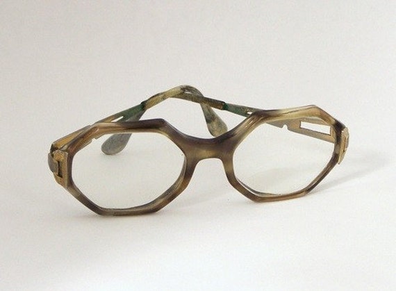 Vintage Eyeglasses In Hexagon Shape Gray Tortoise