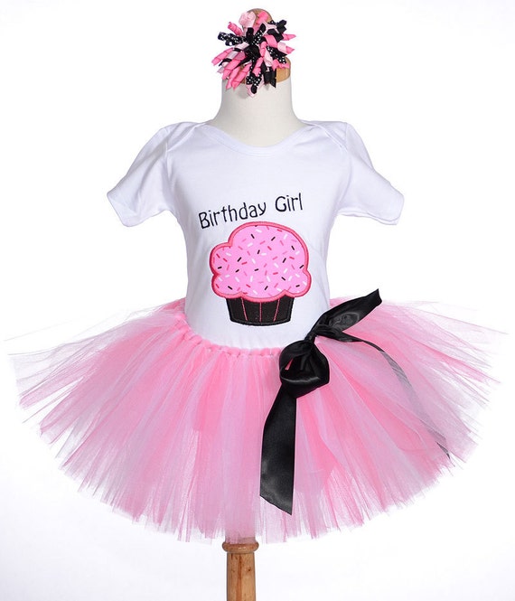 Items similar to Girls First Birthday Outfits Cupcake ...