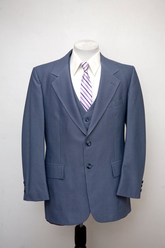 Size 42 Vintage Three Piece Suit