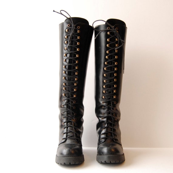 size 7 COMBAT black leather 80s 90s LACEUP knee high boots