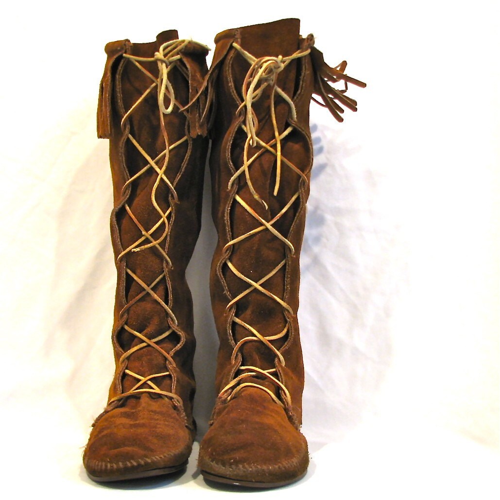 minnetonka knee high moccasins