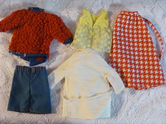 growing up skipper outfits