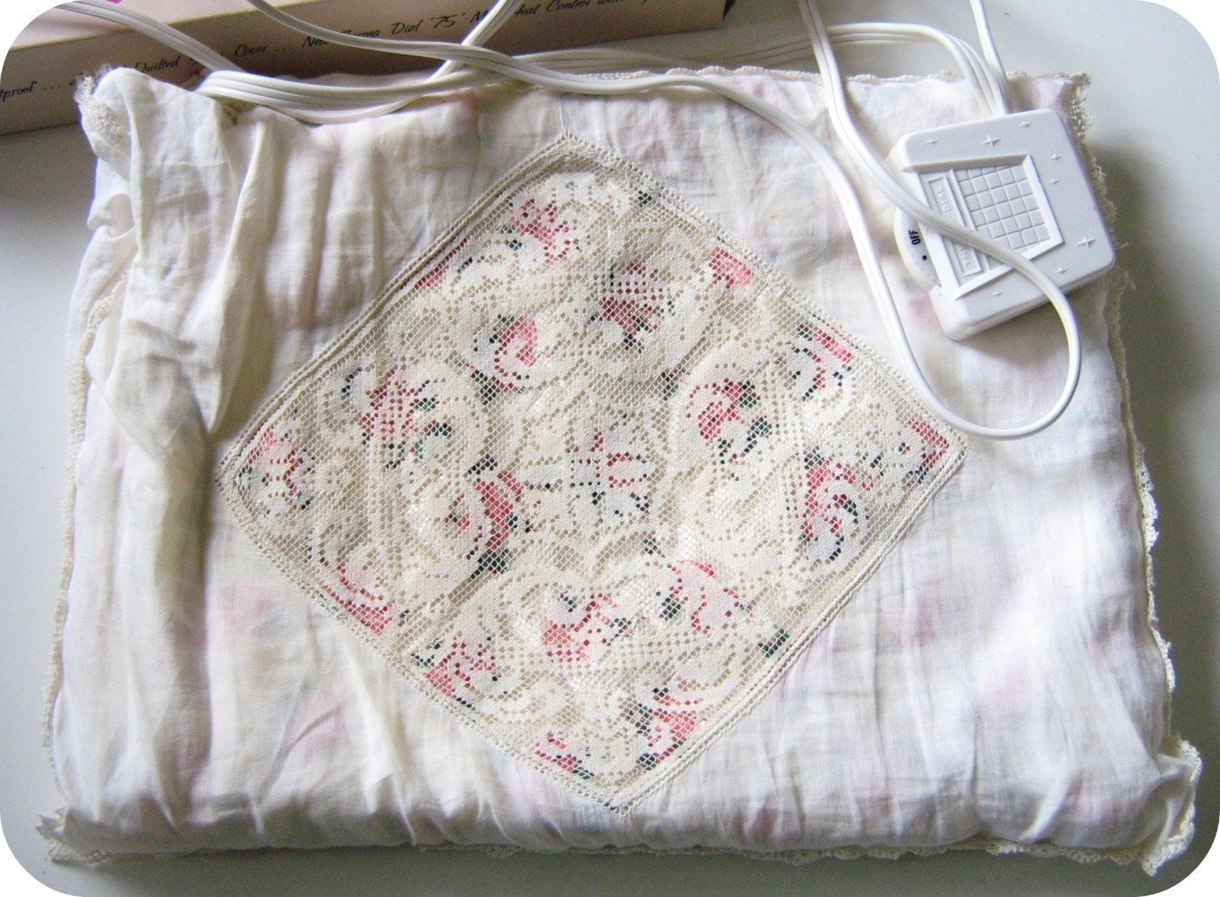 Vintage Electric Heating Pad Shabby Roses