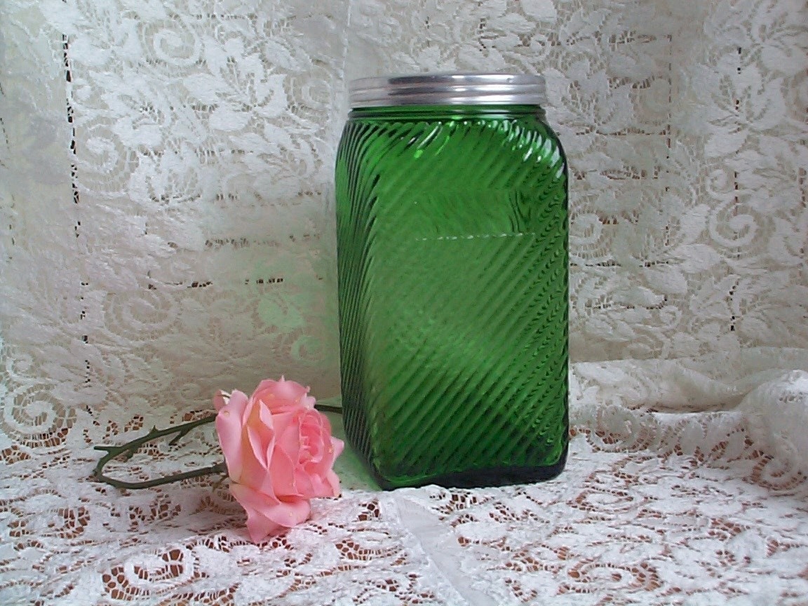 HOOSIER GREEN DEPRESSION GLASS CANISTER WITH METAL LID