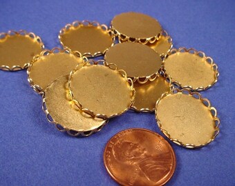 16 Brass Round Lace Edge Bezel Cups 18mm