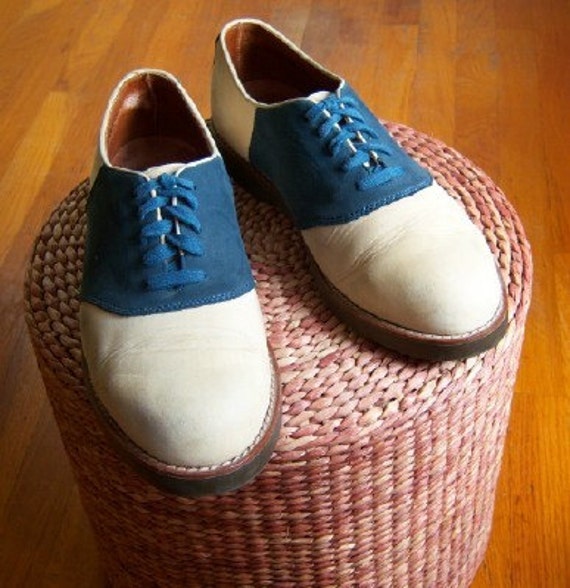 Happy Days Saddle Shoes Mens 11M suede navy blue bone