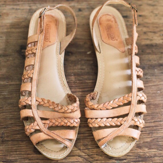 Vintage 1970's Brown LEATHER Woven Sandals Size 10