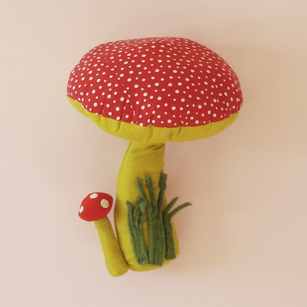 Mushroom Wall Hanging