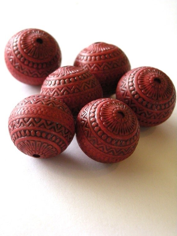15mm Indochine Carved Antiqued Red Beads 6 PB017