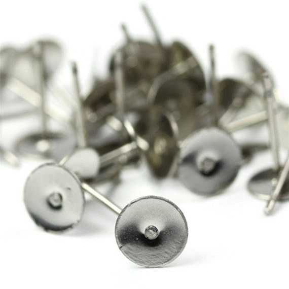 Earring Findings Surgical Steel Post 6mm Pad 50 by mksupplies