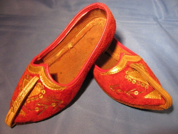 Halloween Genie Shoes Child size 5 1950's Princess