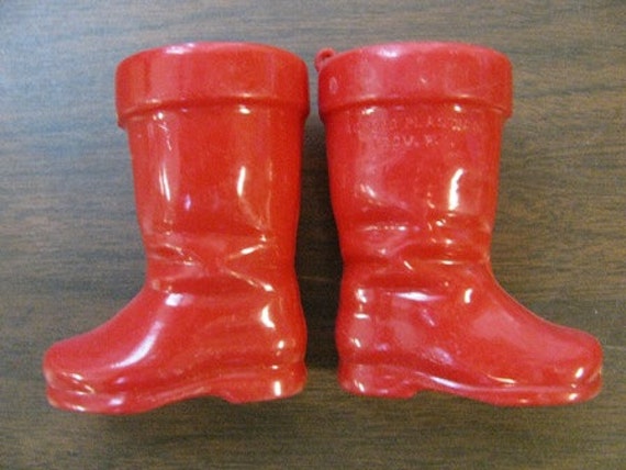 Santa's Red Boots Candy Holders Retro Rockin by TheIDconnection