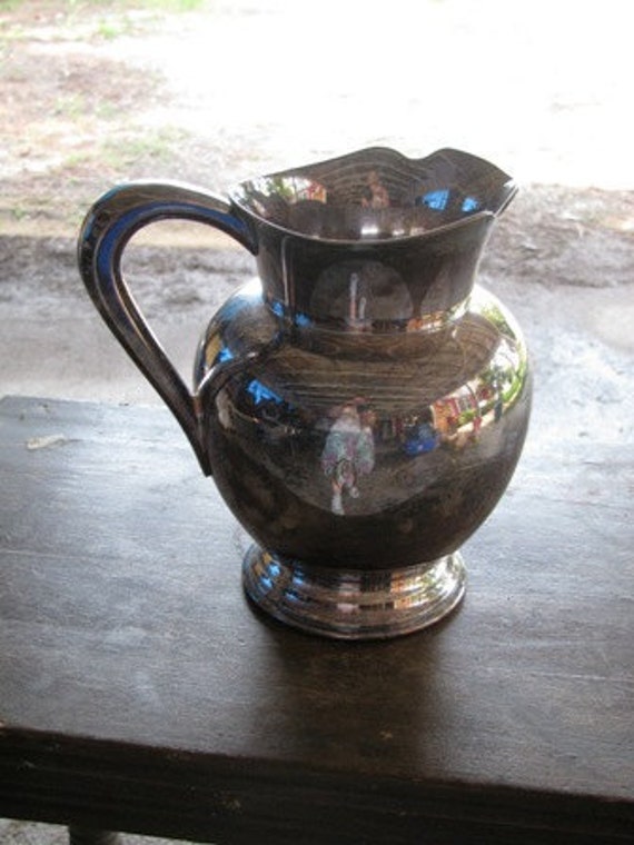 1930's Reed & Barton Silver Plate Water Pitcher by TheIDconnection