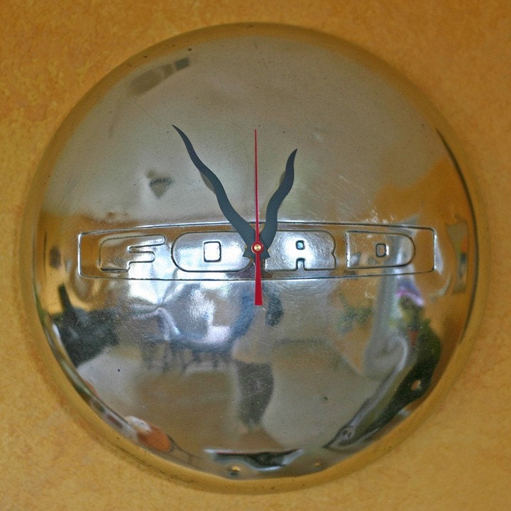 Vintage ford clocks #9