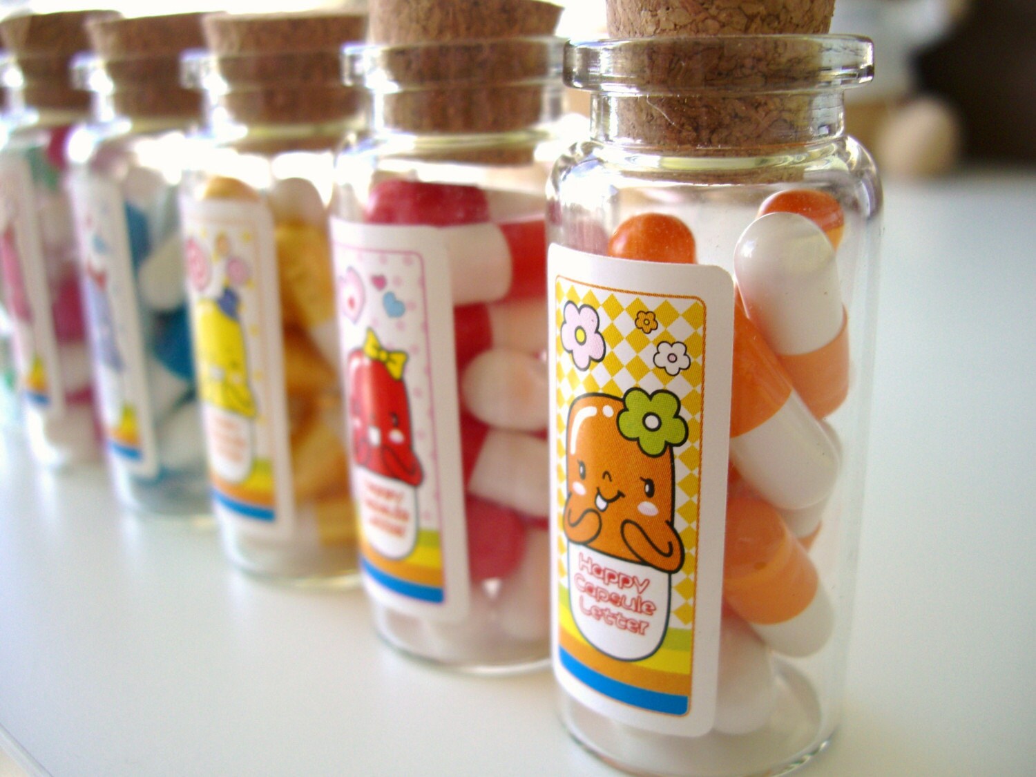 Happy Capsule Letter Message in a Bottle HOT ITEM