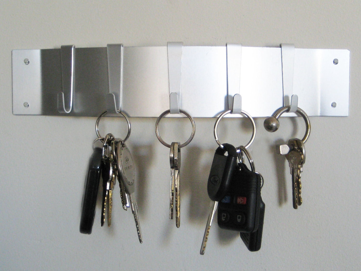 metal wall key holder