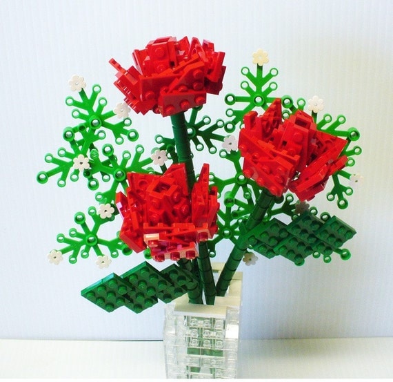 Custom LEGO Bouquet of Red Roses and Baby's Breath