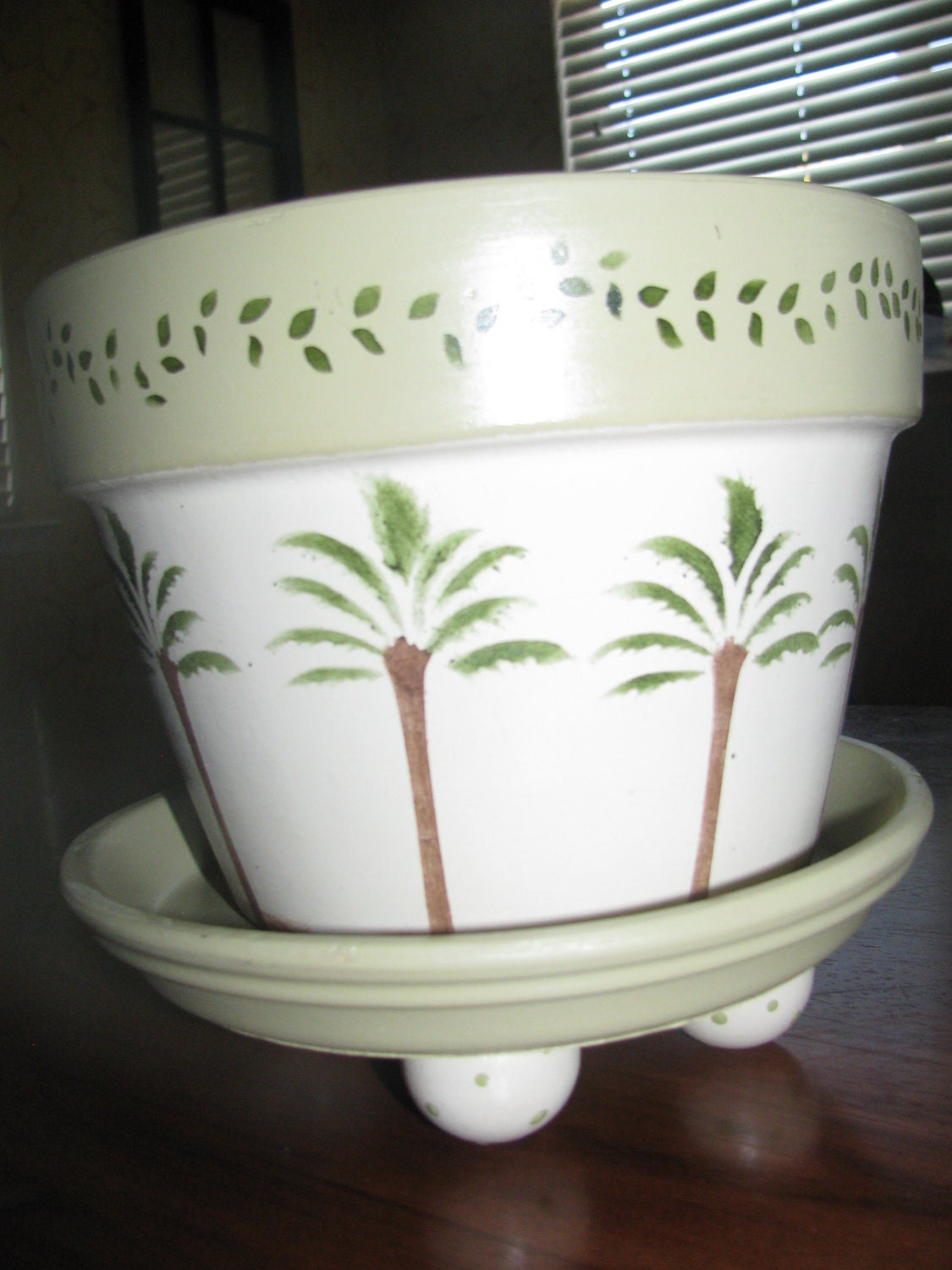 Palm tree Flower Pot