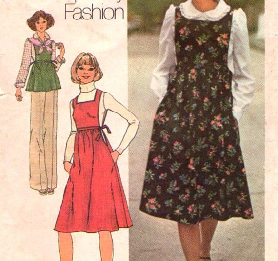 Vintage 70s Sewing Pattern  Peter  Pan  Collar by 