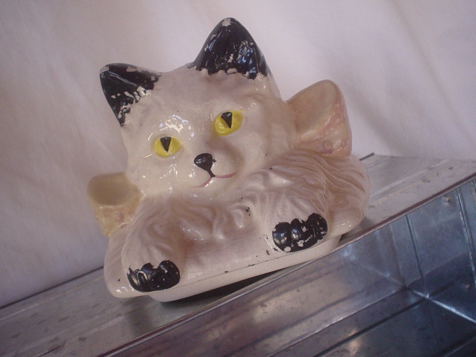 Vintage McCoy Kitty Cat Cookie Jar Lid