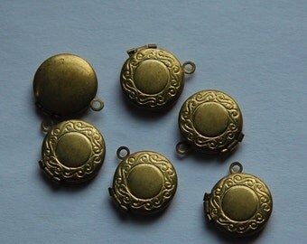 Vintage Raw Brass Round Lockets Etched Border (6) lkt002C