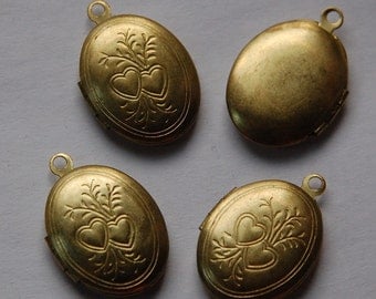 Vintage Raw Brass Oval Lockets Etched Hearts lkt003B