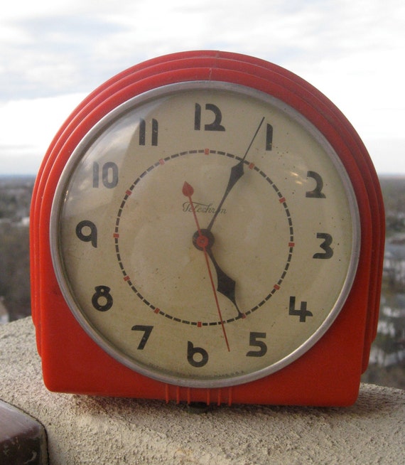 Vintage Telechron Electric Wall Clock in Bright Cherry Red