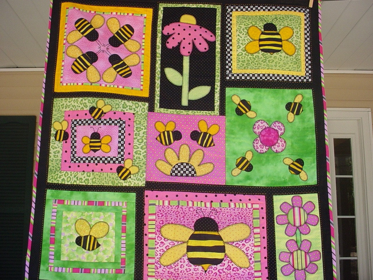 bumble-bee-quilt-block-pattern-google-search-applique-templates-applique-pattern-felt