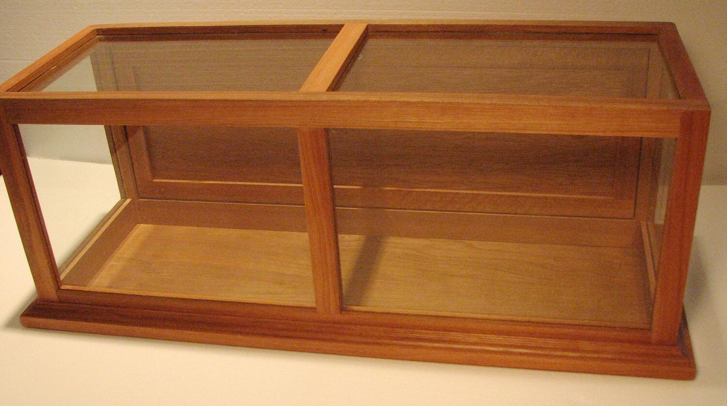 Large DISPLAY CASE Mahogany solid wood Tempered Glass