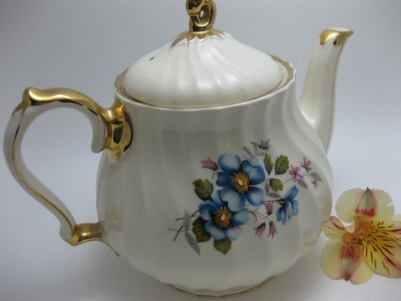 Vintage Sadler Blue Floral And Gold Teapot