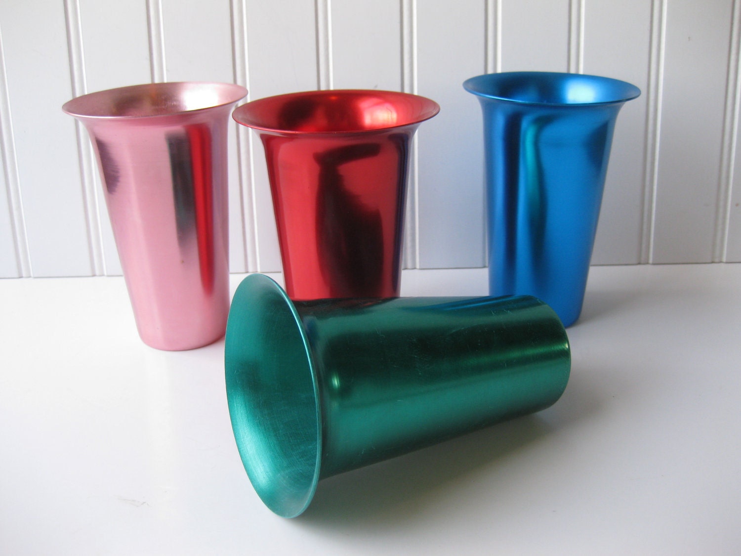 Vintage Colorful Mid Century Aluminum Tumblers Set Of Four 7907