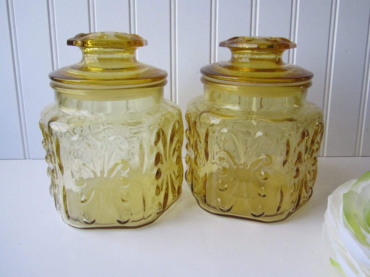 Vintage Amber Apothecary Jars with Lids Set of Two by jenscloset