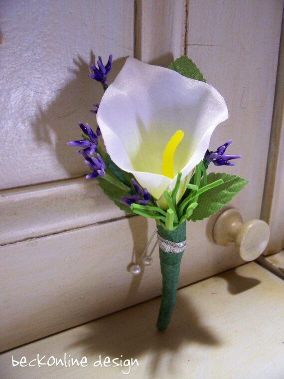 White Mini Calla Lily Boutonniere