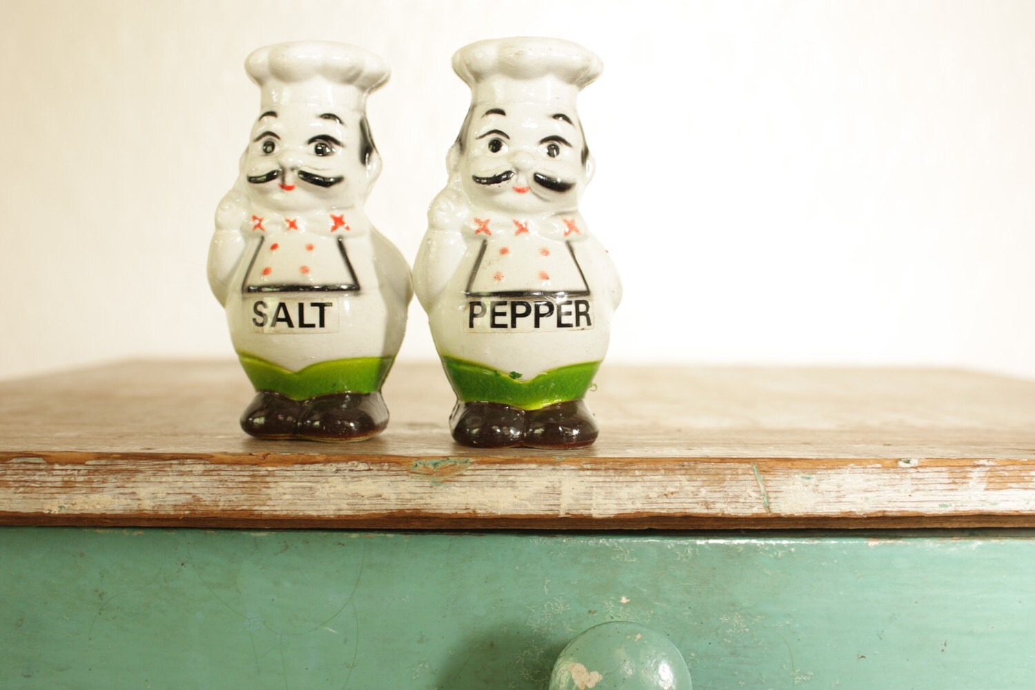 mustachioed chef salt and pepper shakers
