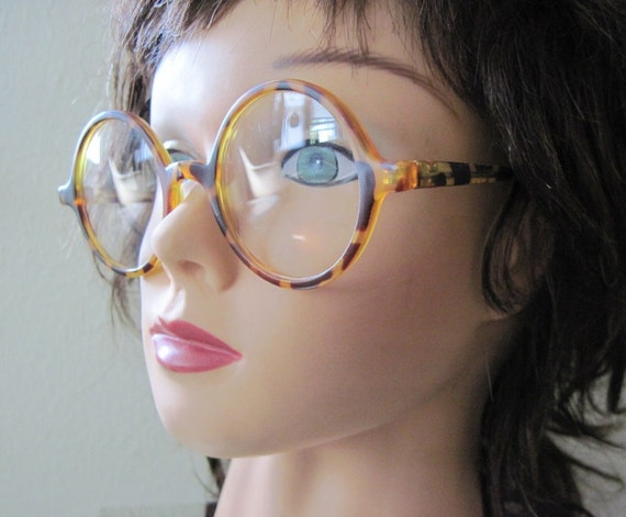Vintage 1970s Round Tortoise Shell Eyeglass Frames