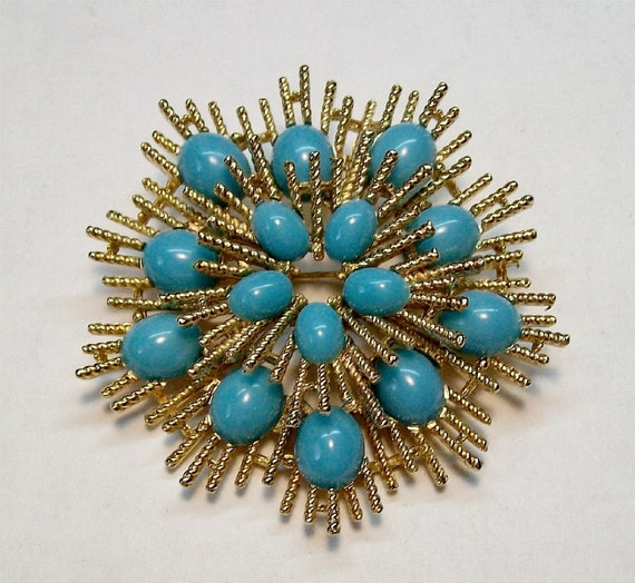Vintage Avon Turquoise Brooch by jewelrybyvicki on Etsy