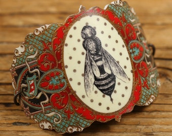 Bee Bracelet - Red - Green - Bee Bangle Bracelet - Bee Jewelry - Insect Jewelry - Shrink Plastic - Victorian - Vintage Print - Collage