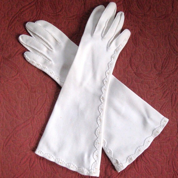Vintage Evening Gloves 37