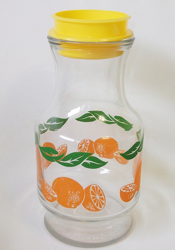 pyrex juice pitcher
